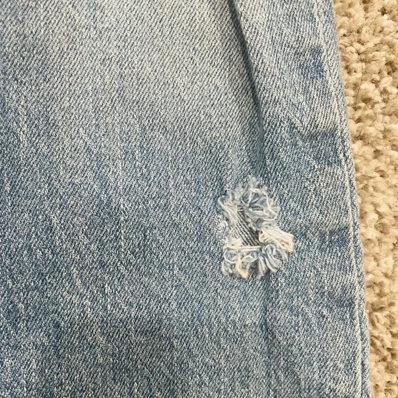 Customized Jean - Picture 6 of 8
